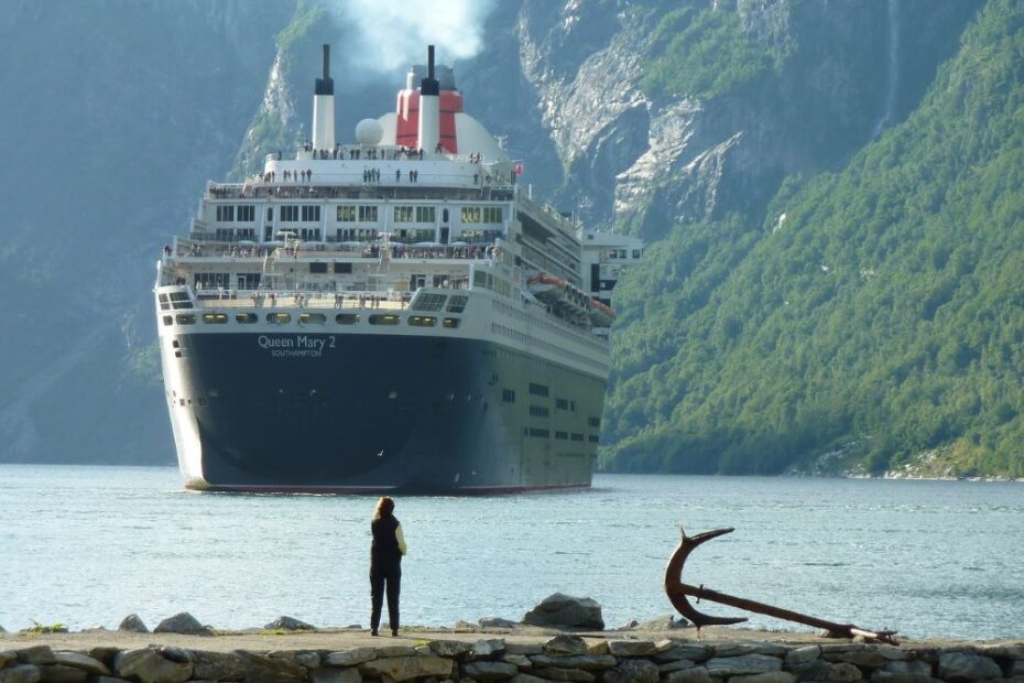 kUģis Fjordos